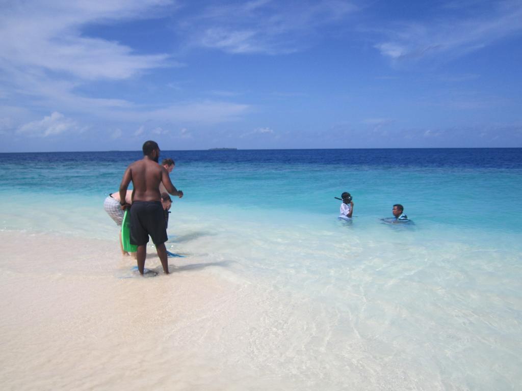 Feridhoo 西维内克斯旅馆酒店 外观 照片